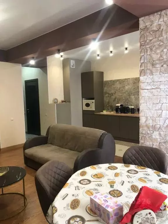 1-к кв. Ставропольский край, Кисловодск ул. Декабристов, 36/2 (44.0 м) - Фото 1