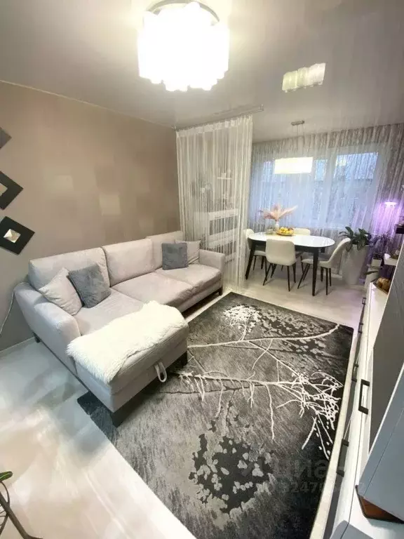 3-к кв. Мурманская область, Мурманск ул. Александрова, 10 (62.0 м) - Фото 1