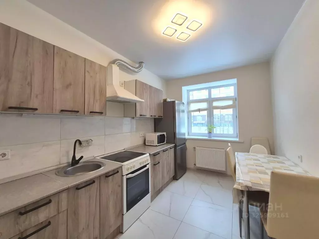 3-к кв. Москва д. Марьино, ул. Жемчужная, 1к9 (66.4 м) - Фото 1