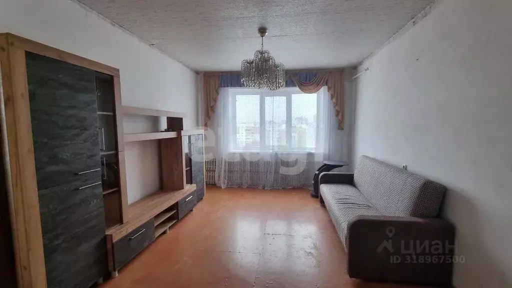 Комната Брянская область, Брянск ул. Брянского Фронта, 10/1 (37.0 м) - Фото 1