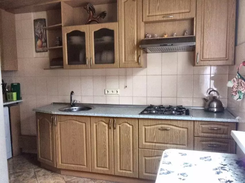 1-к кв. Крым, Ялта ул. Тренева, 3 (38.0 м) - Фото 0