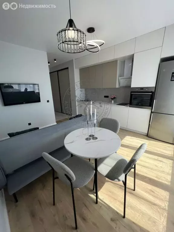 1-комнатная квартира: Екатеринбург, улица Академика Ландау, 9 (35.9 м) - Фото 1