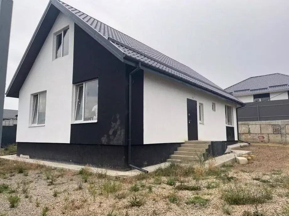 Дом в Крым, Симферопольский район, с. Доброе ул. Центральная, 77 (140 ... - Фото 0