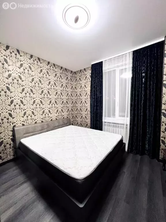 3-комнатная квартира: Мурманск, улица Володарского, 13 (62 м) - Фото 1