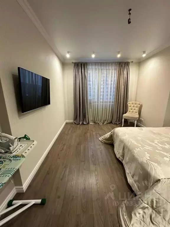 2-к кв. Удмуртия, Ижевск ул. имени Вадима Сивкова, 273 (65.0 м) - Фото 2