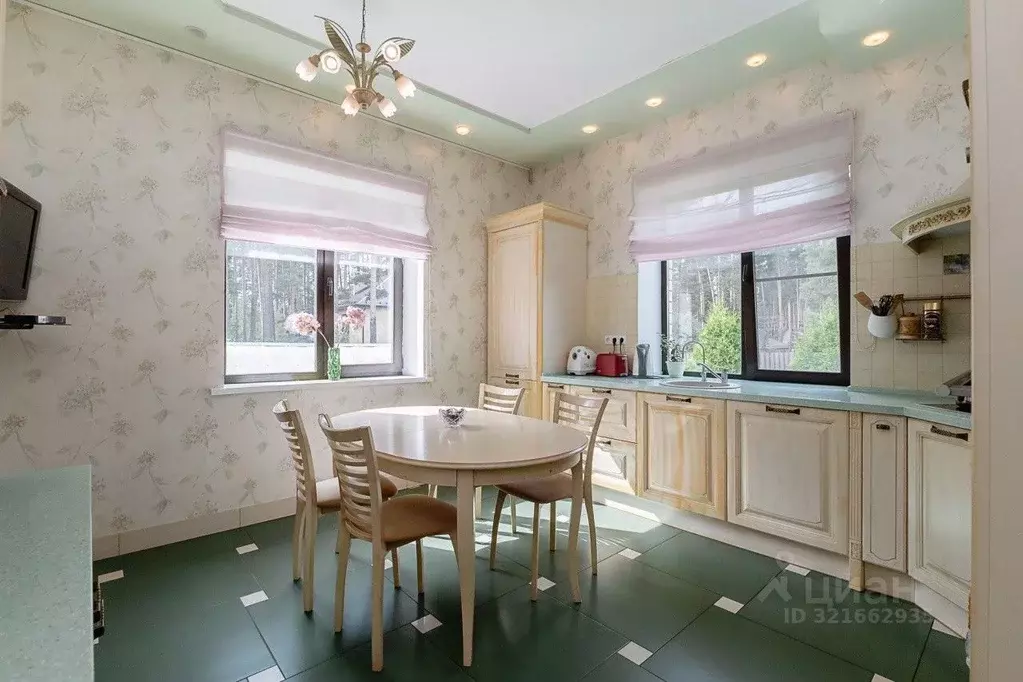 Коттедж в Свердловская область, Сысертский муниципальный округ, пос. ... - Фото 1