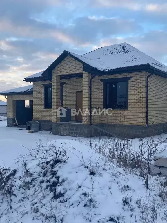 Дом в Белгородская область, Белгородский район, Дубовское с/пос, пос. ... - Фото 1