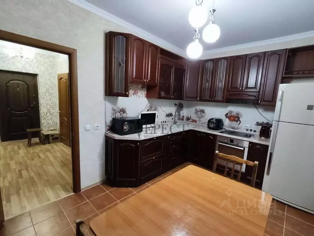 1-к кв. Белгородская область, Старый Оскол Степной мкр, 24 (52.9 м) - Фото 0