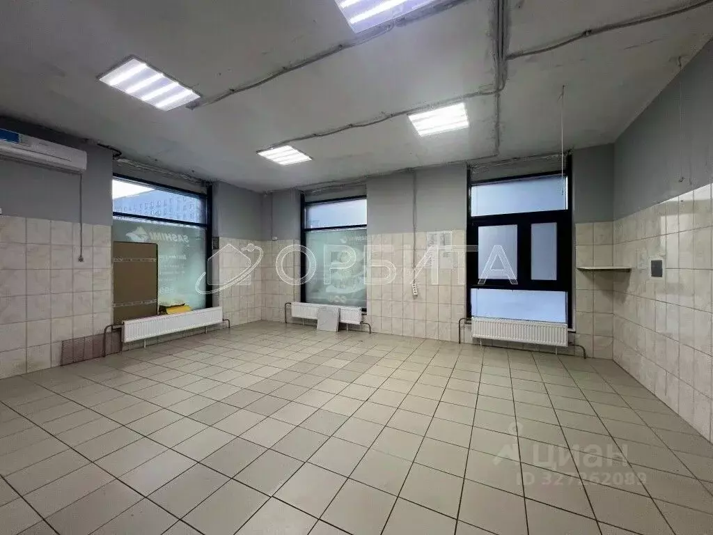 Помещение свободного назначения в Тюменская область, Тюмень ул. ... - Фото 2