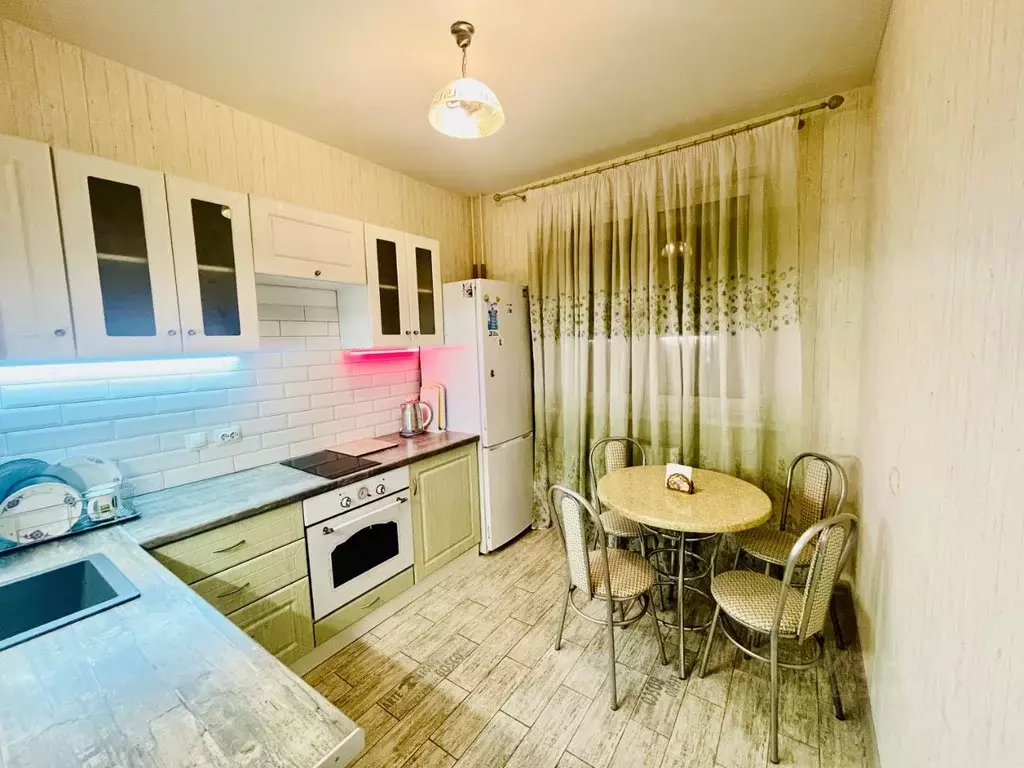 1-к кв. Ленинградская область, Мурино Всеволожский район, аллея ... - Фото 1