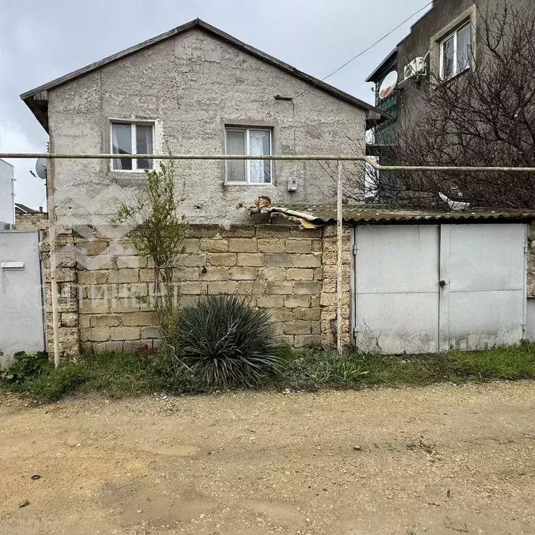 Дом в Крым, Сакский район, Суворовское с/пос, Строитель СНТ ул. 5-я ... - Фото 1