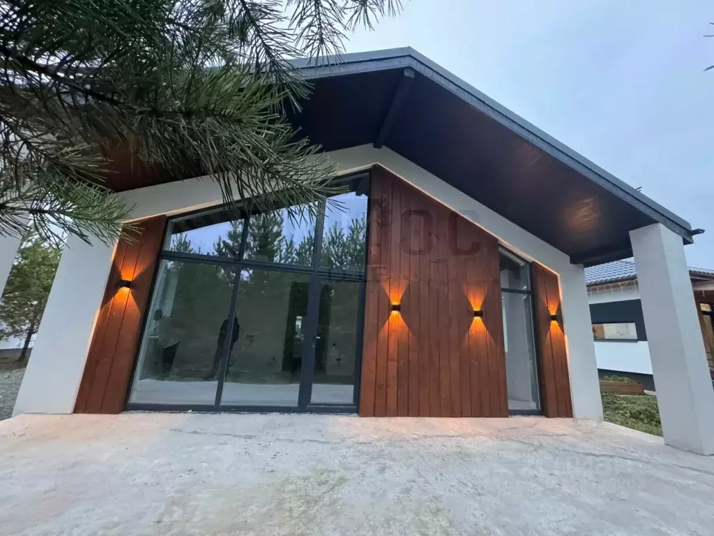 Дом в Свердловская область, Белоярский муниципальный округ, пос. ... - Фото 1