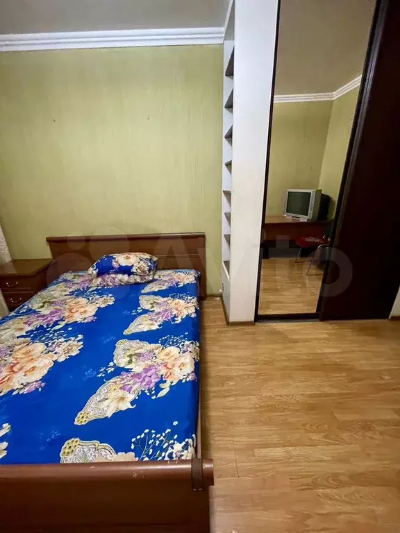 Комната 18 м в 3-к., 4/9 эт. - Фото 0