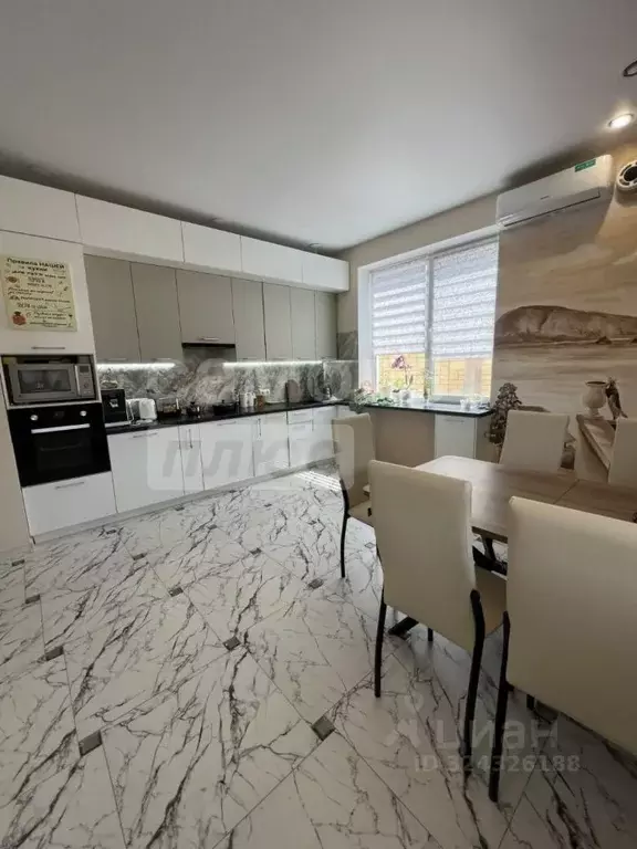 Дом в Крым, Симферопольский район, Трудовское с/пос, с. Строгоновка  ... - Фото 2