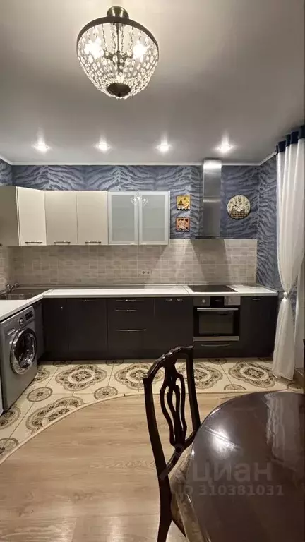 1-к кв. Омская область, Омск Заозерный мкр, ул. Бородина, 6к1 (41.0 м) - Фото 1