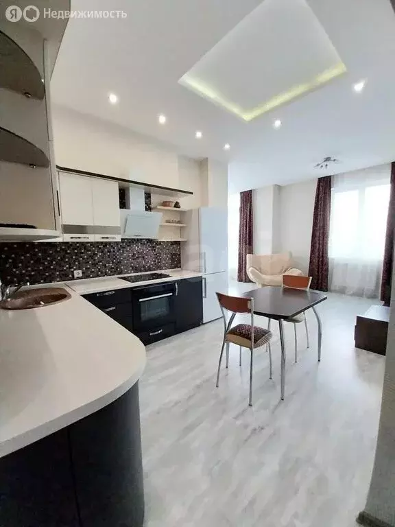 Квартира-студия: Барнаул, улица Чкалова, 69А (54.1 м) - Фото 2