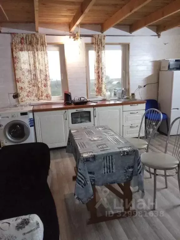 Дом в Самарская область, Ставропольский район, Верхние Белозерки ... - Фото 2