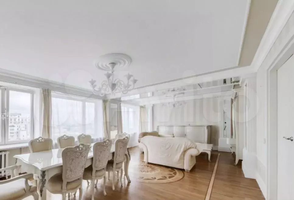 8-к. квартира, 130 м, 8/9 эт. - Фото 0