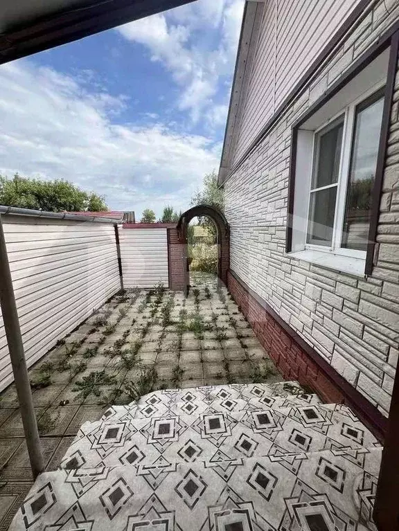 Дом в Воронежская область, Нижнедевицкий район, Хвощеватовское с/пос, ... - Фото 2