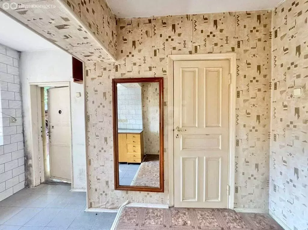 2-комнатная квартира: Симферополь, Зуйский переулок, 8 (41 м) - Фото 2