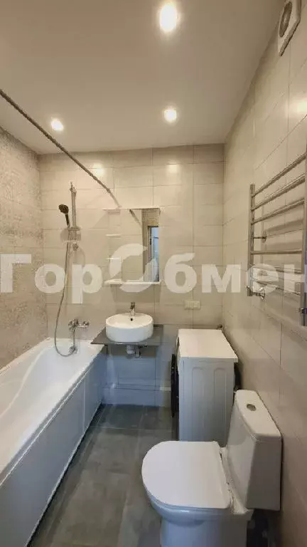 Продается 1-комнатная квартира - Фото 1