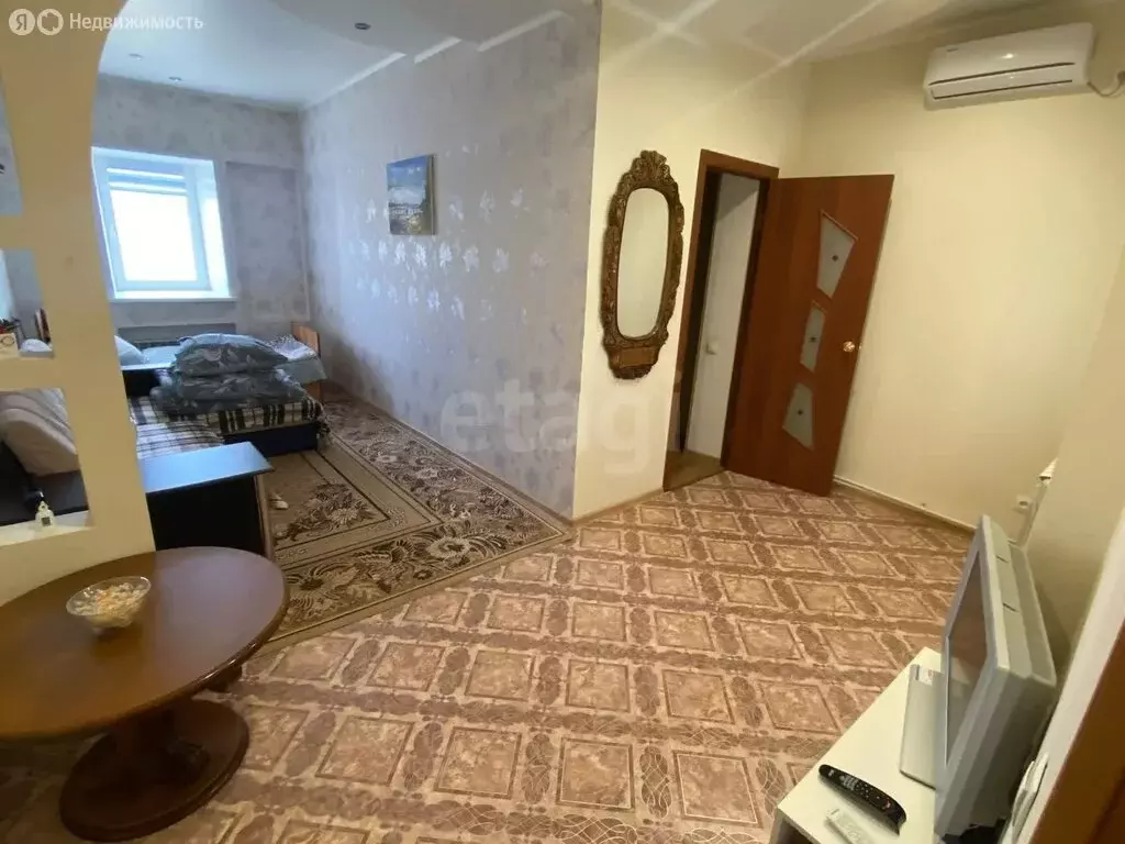 2-комнатная квартира: Хвалынск, улица Луначарского, 41 (50 м) - Фото 0