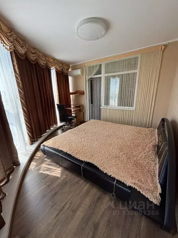 2-к кв. Севастополь ул. Молодых Строителей, 32 (60.0 м) - Фото 2