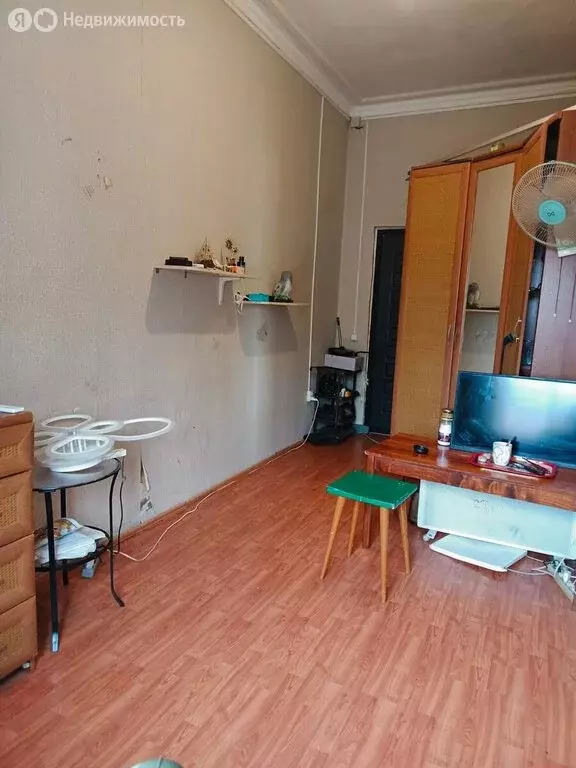 1к в 8-комнатной квартире (12 м) - Фото 1