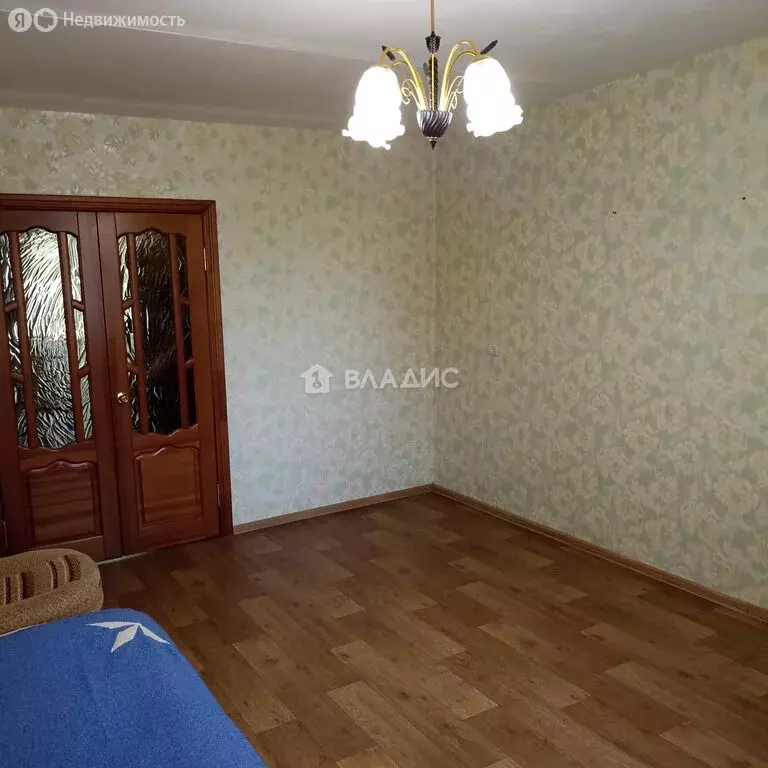 3-комнатная квартира: Стерлитамак, улица Тукаева, 5В (61.5 м) - Фото 0