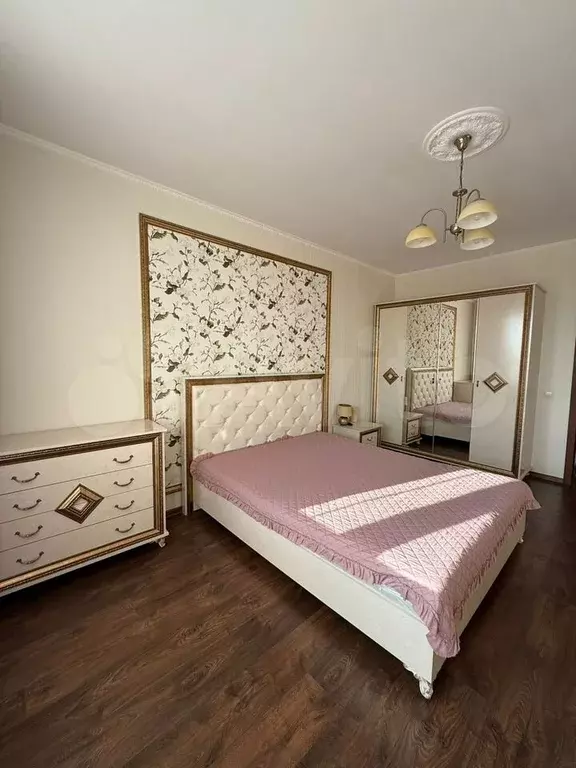 2-к. квартира, 61 м, 6/9 эт. - Фото 0