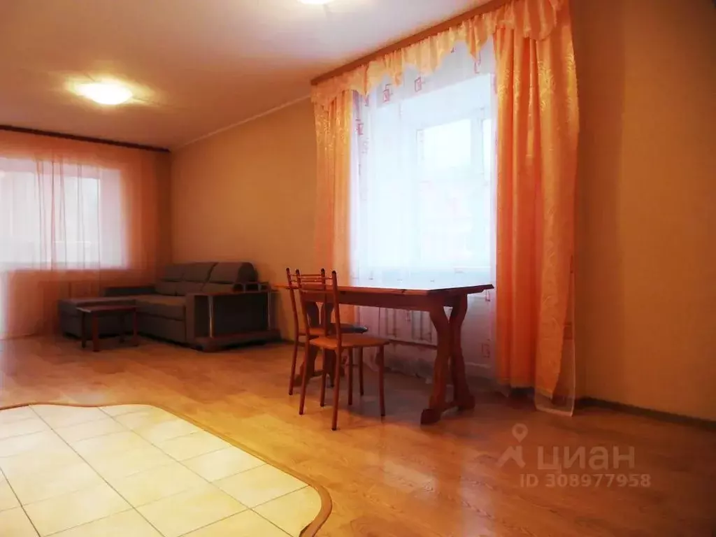 2-к кв. Томская область, Томск Базарный пер., 12 (58.0 м) - Фото 1