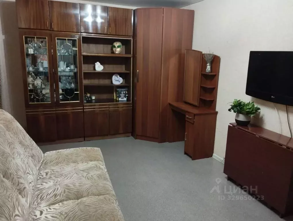 1-к кв. Алтайский край, Барнаул ул. Монтажников, 11/1 (30.0 м) - Фото 2