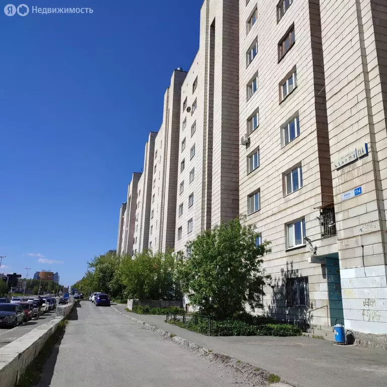 3-комнатная квартира: Екатеринбург, улица Бебеля, 114 (67.2 м) - Фото 1