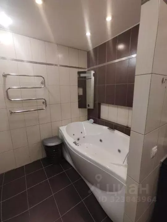 2-к кв. Красноярский край, Красноярск ул. Алексеева, 29 (65.0 м) - Фото 2