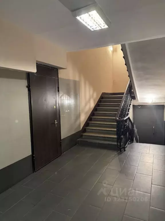 Комната Москва Краснохолмская наб., 11С1 (12.9 м) - Фото 1