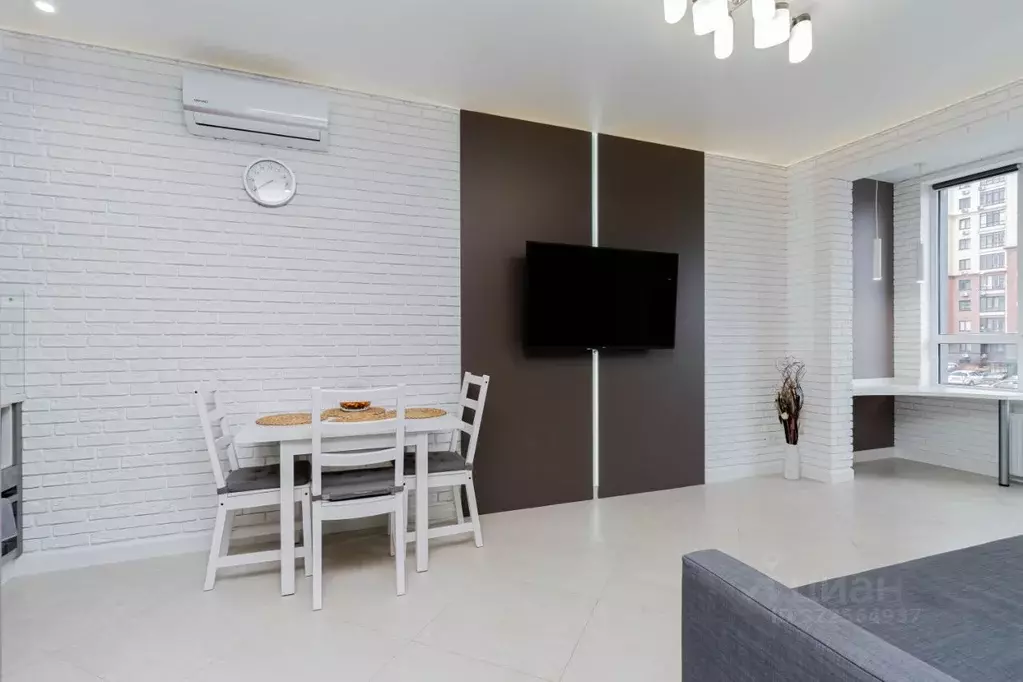 2-к кв. Крым, Симферопольский район, с. Мирное ул. Крымской Весны, 1к5 ... - Фото 1