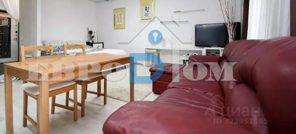 Студия Омская область, Омск ул. Красный Путь, 143к7 (46.0 м) - Фото 2