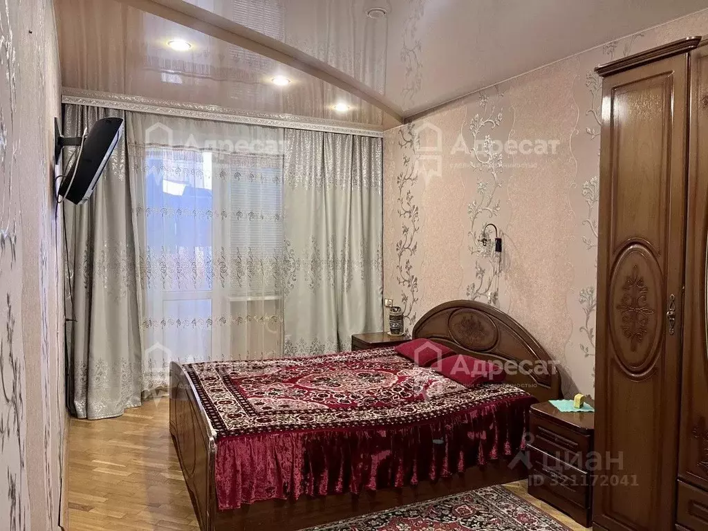 2-к кв. Волгоградская область, Волгоград ул. 39-й Гвардейской Дивизии, ... - Фото 0