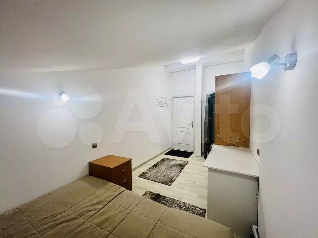 Апартаменты-студия, 18 м, 3/3 эт. - Фото 1
