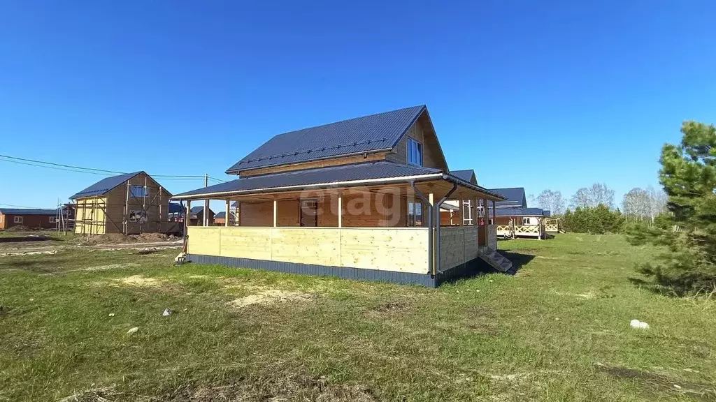 Дом в Свердловская область, Белоярский муниципальный округ, ГусиКлаб ... - Фото 1