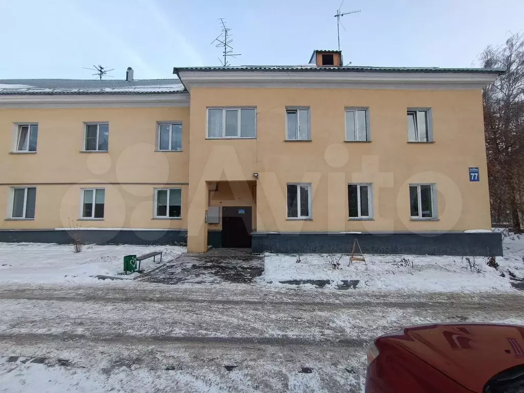 Комната 12 м в 1-к., 1/3 эт. - Фото 1