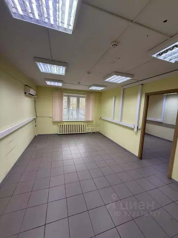 Помещение свободного назначения в Тульская область, Тула ул. ... - Фото 1