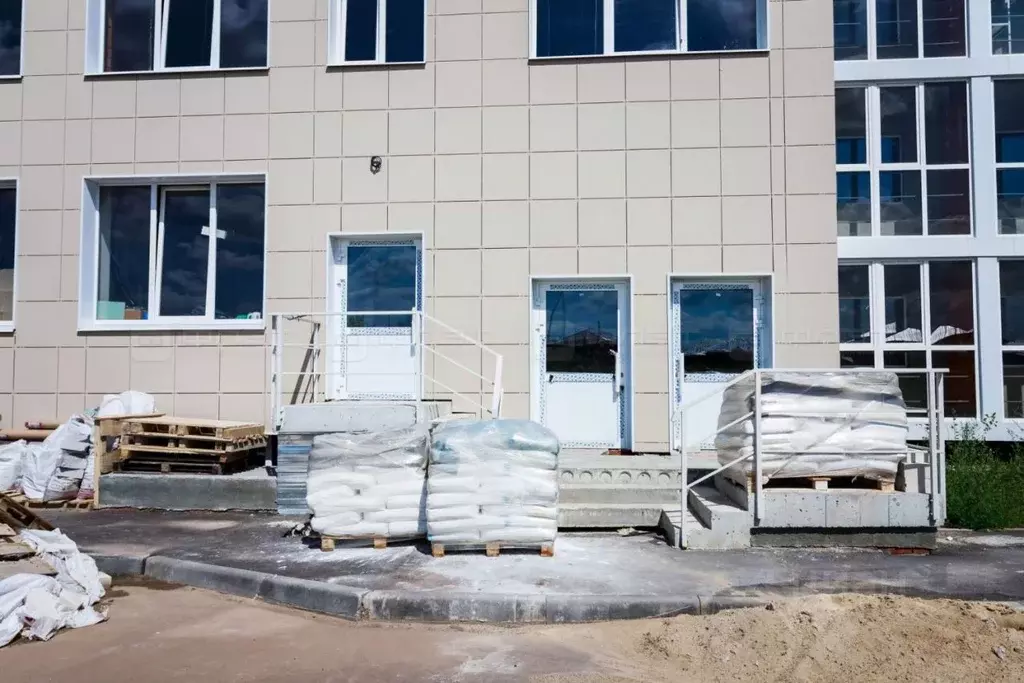 Помещение свободного назначения в Татарстан, Пестречинский район, ... - Фото 1