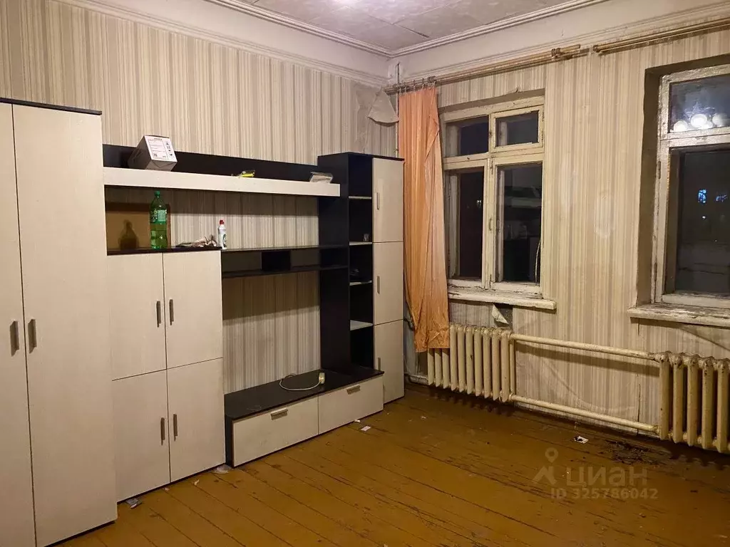 Комната Челябинская область, Челябинск ул. Барбюса, 1 (21.0 м) - Фото 1