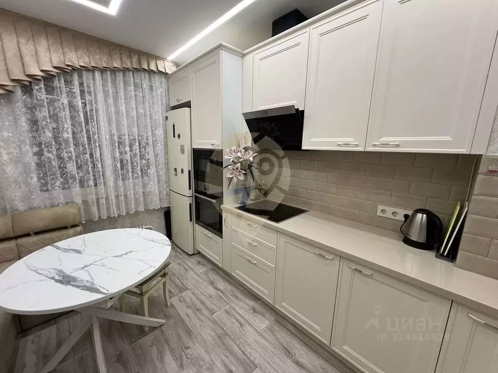 3-к кв. Белгородская область, Старый Оскол Северный мкр,  (62.97 м) - Фото 2