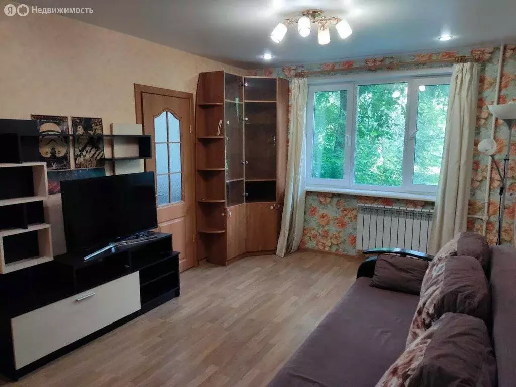2-комнатная квартира: Екатеринбург, Белореченская улица, 34к3 (43.1 м) - Фото 0