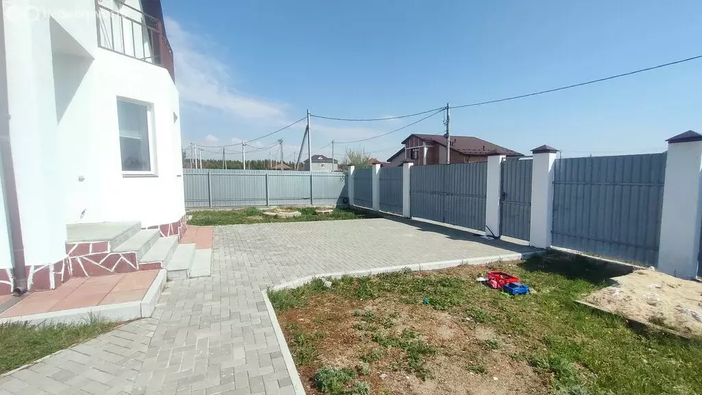 Дом в Свердловская область, Берёзовский муниципальный округ, посёлок ... - Фото 1
