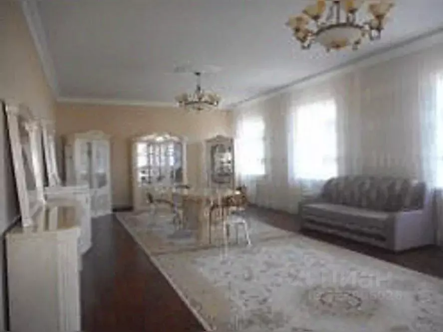 Коттедж в Ингушетия, Назрановский район, с. Сурхахи ул. Имени Товсолта ... - Фото 2