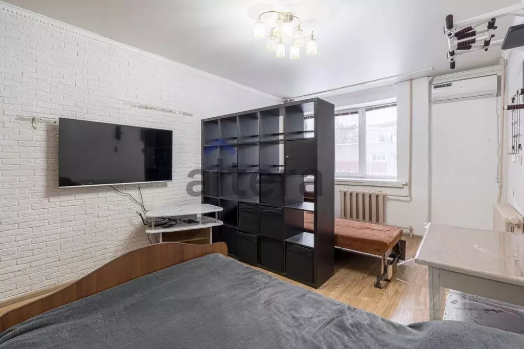 1-к кв. Татарстан, Казань ул. Голубятникова, 16 (29.8 м) - Фото 2