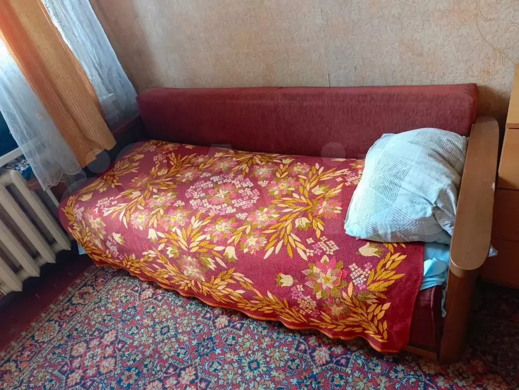Комната 14 м в 5-к., 2/2 эт. - Фото 1